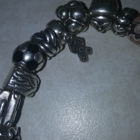 Pandora Breast cancer charm - Picture 3 of 3